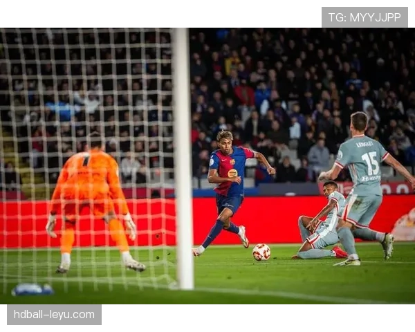 梅西状态回暖助巴萨逆转马竞，西甲焦点战引关注