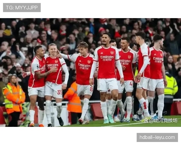 扎巴尔尼在英超中的表现提升,助球队实现精彩逆转。 扎巴尔尼在英超中的表现提升,助球队实现精彩逆转。