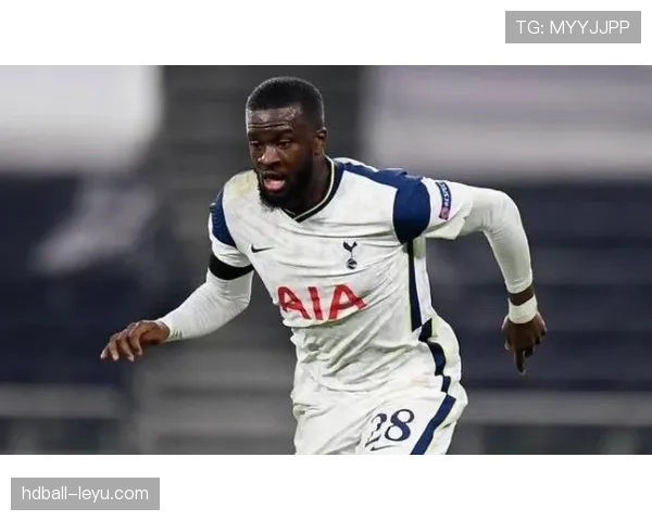 恩东贝莱转会传闻再起，近期表现与未来去向备受关注